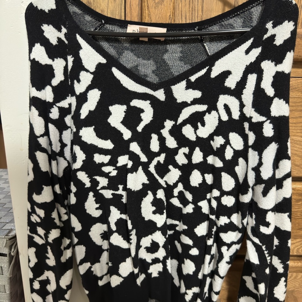 Leopard sweater
